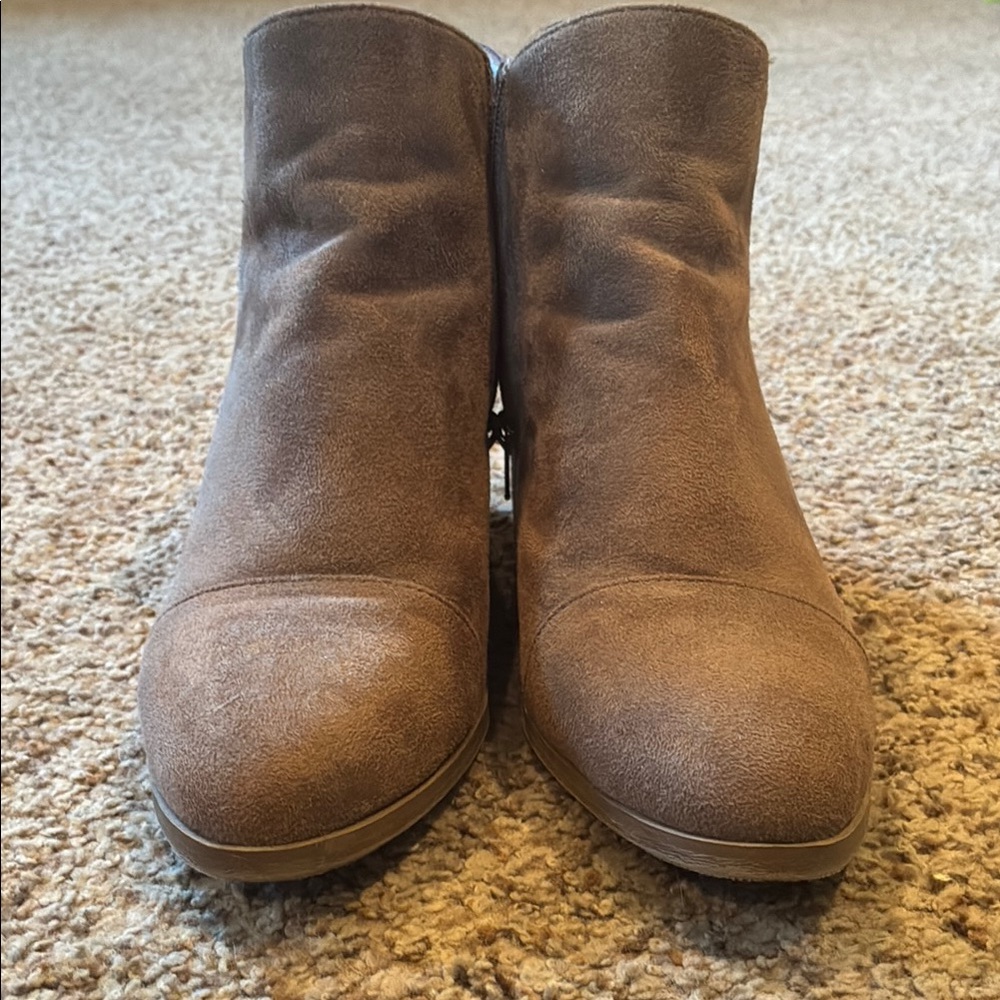 Women's Tan Suede Ankle Boots